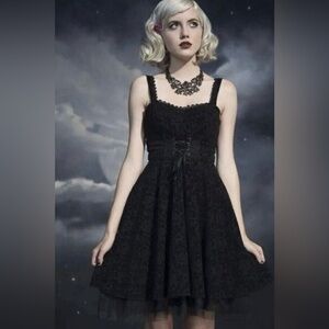 NWT Disney Nightmare Before Christmas
Flocked Velvet Dress Corset Black
